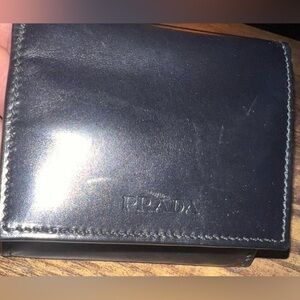 Rare Prada UNISEX Black leather coin Wallet. GUC. With COA
